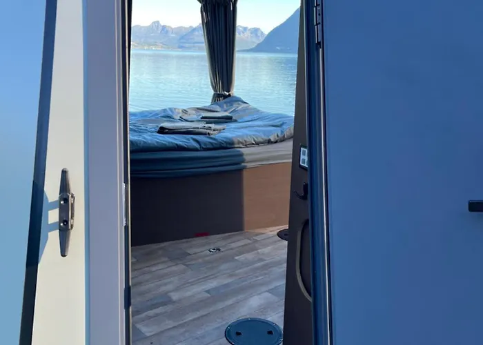 Camping Elvegard Fjordcamp Grov